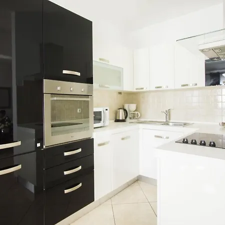 Seaside With A Swimming Pool Okrug Gornji, Ciovo - 5959 Διαμέρισμα *